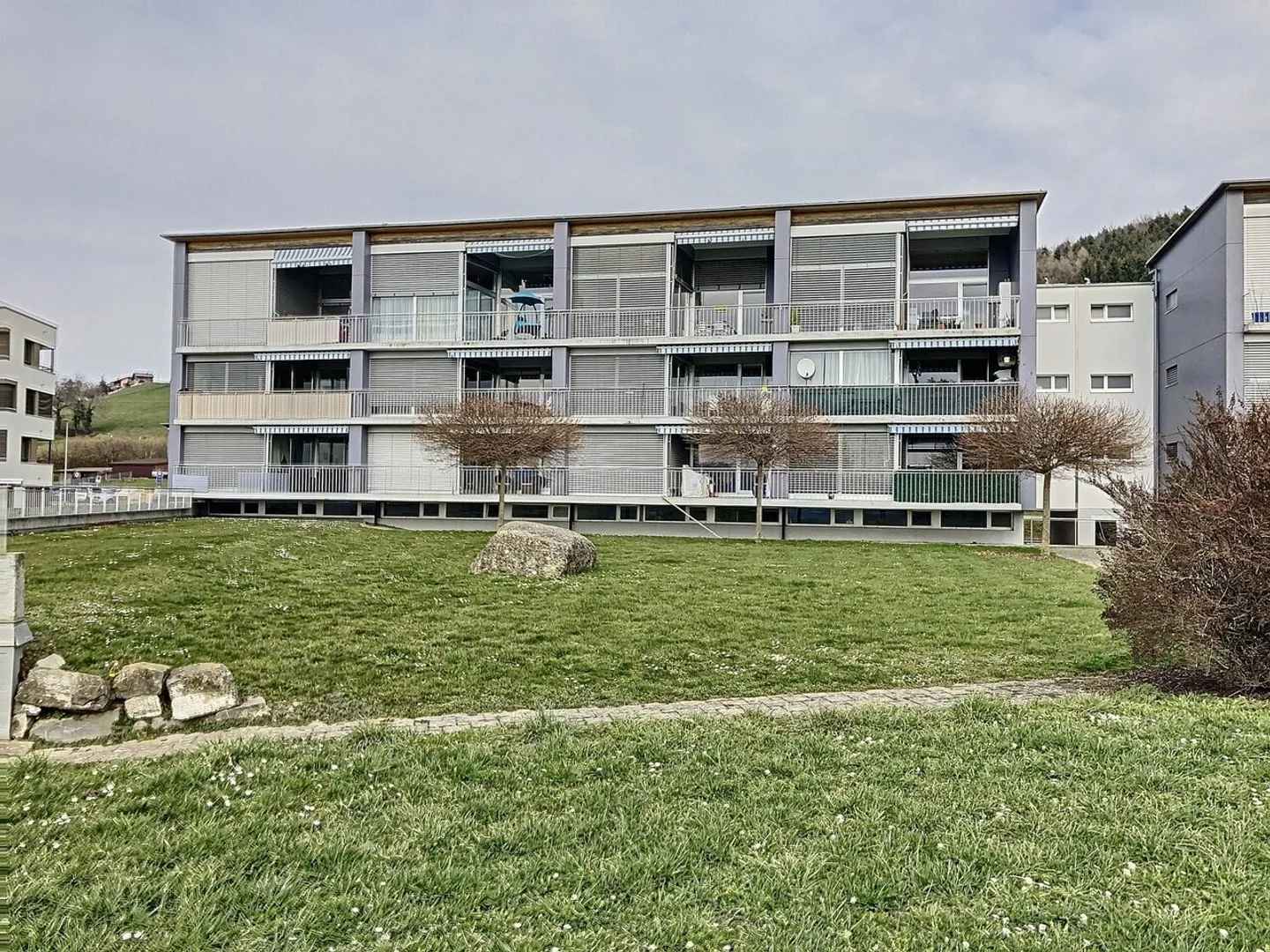 Charming 3.5 Room Apartment - Photo 5 of 5