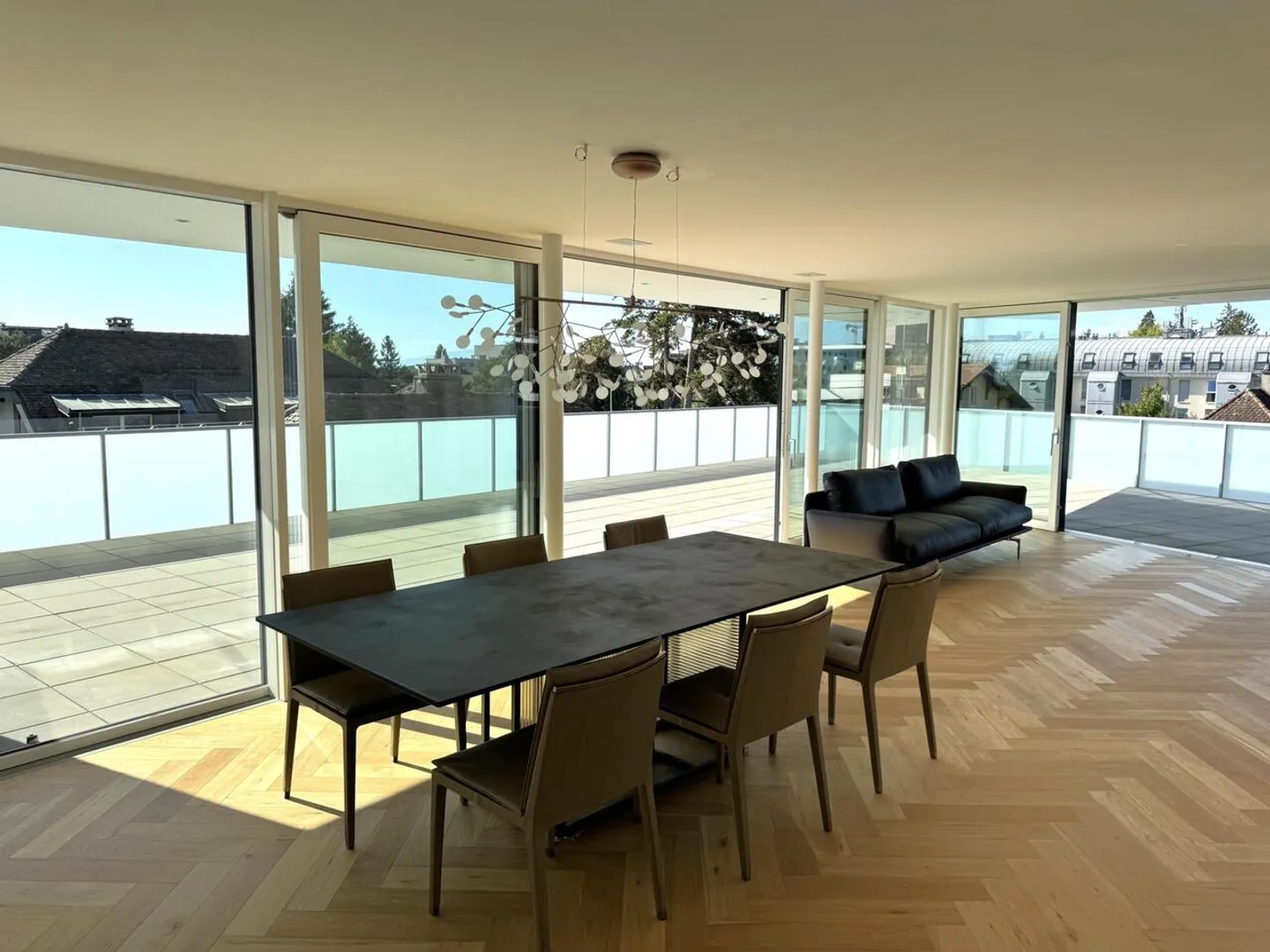 Splendido appartamento duplex di 5,5 locali in mansarda, grande terrazza - Foto 4 di 12