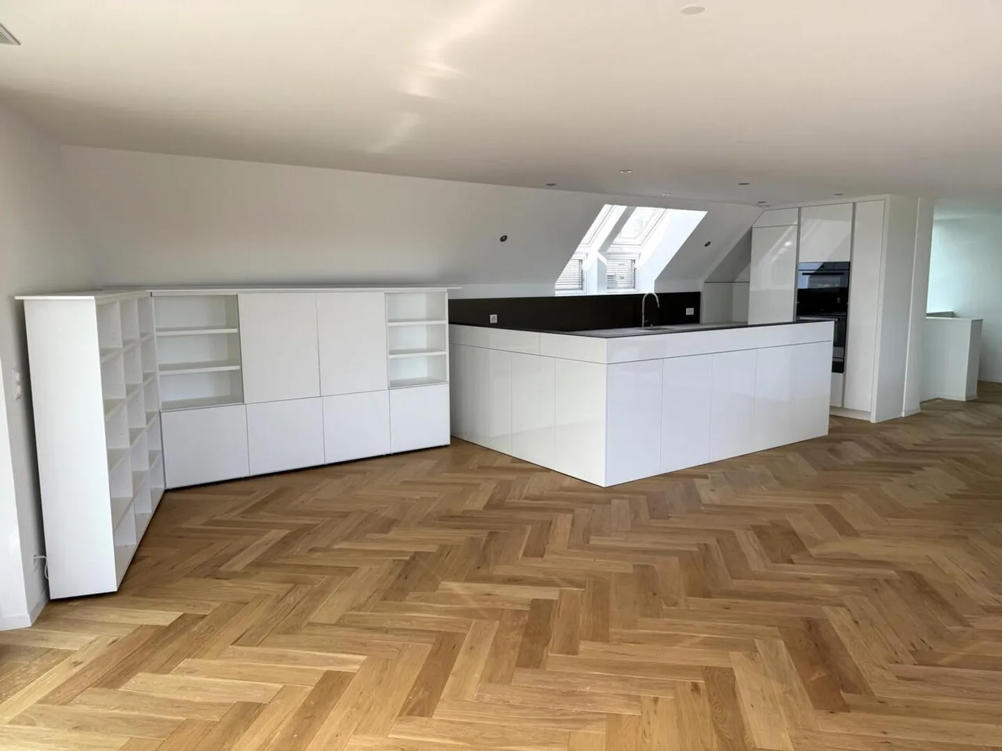 Splendido appartamento duplex di 5,5 locali in mansarda, grande terrazza - Foto 5 di 12