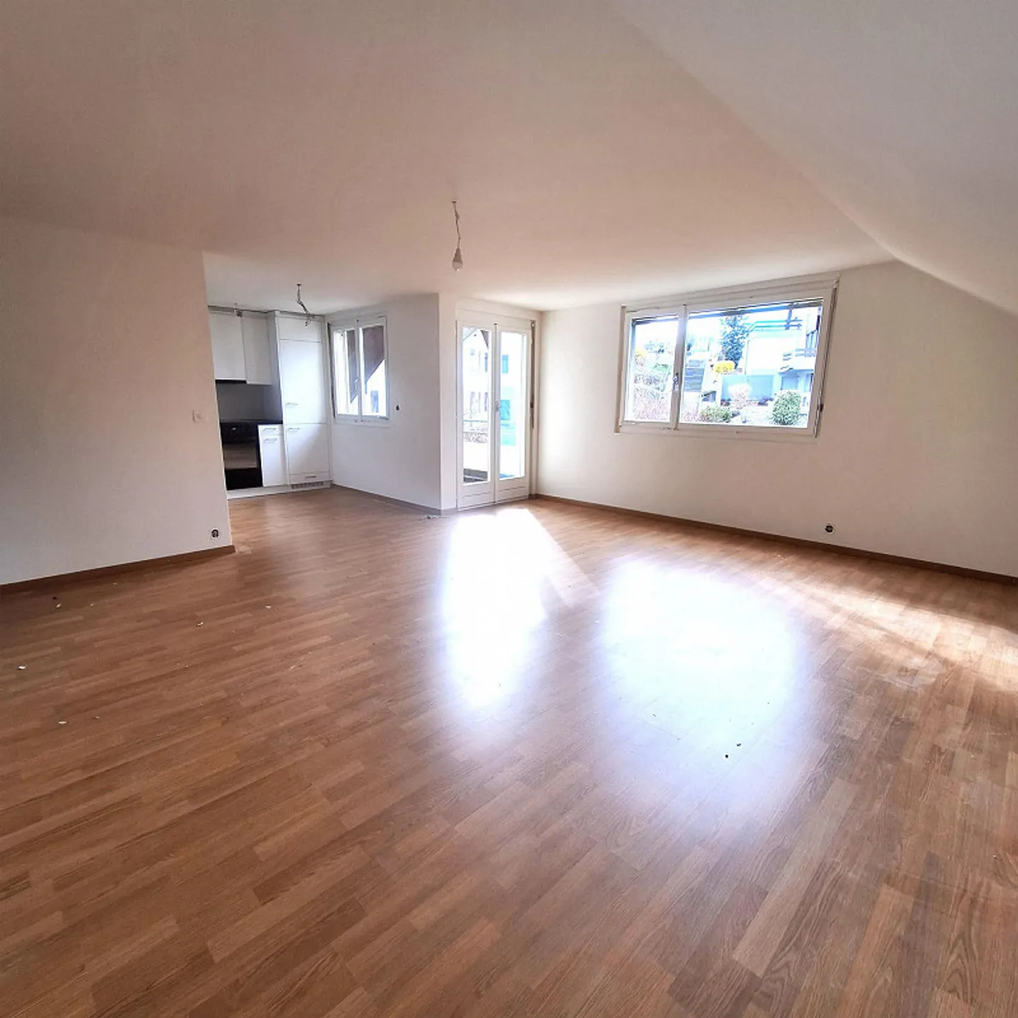 Trasferirsi - sentirsi bene e risparmiare - 1° mese di affitto è gratuito - Foto 1 di 8