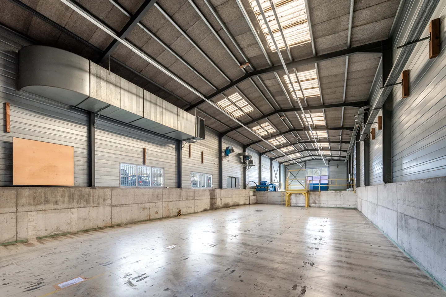 Grosses Industriegrundstück - Ideal für Selbstnutzer - Foto 7 di 12