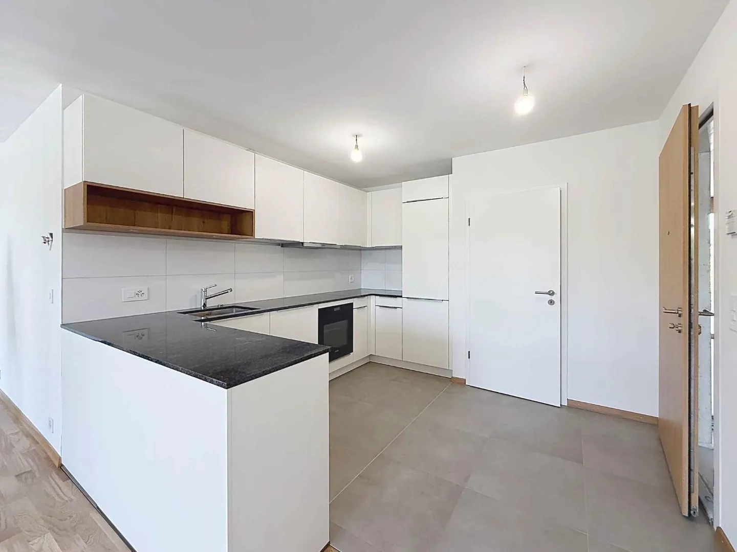 5-Zimmer-Wohnung - Foto 3 von 13