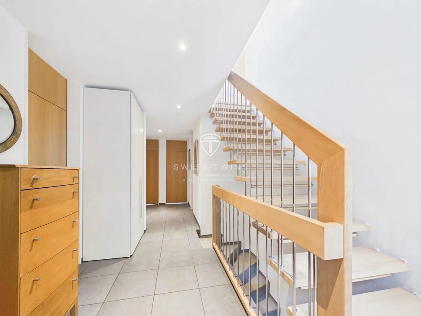 Casa a schiera di 5,5 stanze con vista panoramica e terrazza a Horgen - Foto 7 di 13