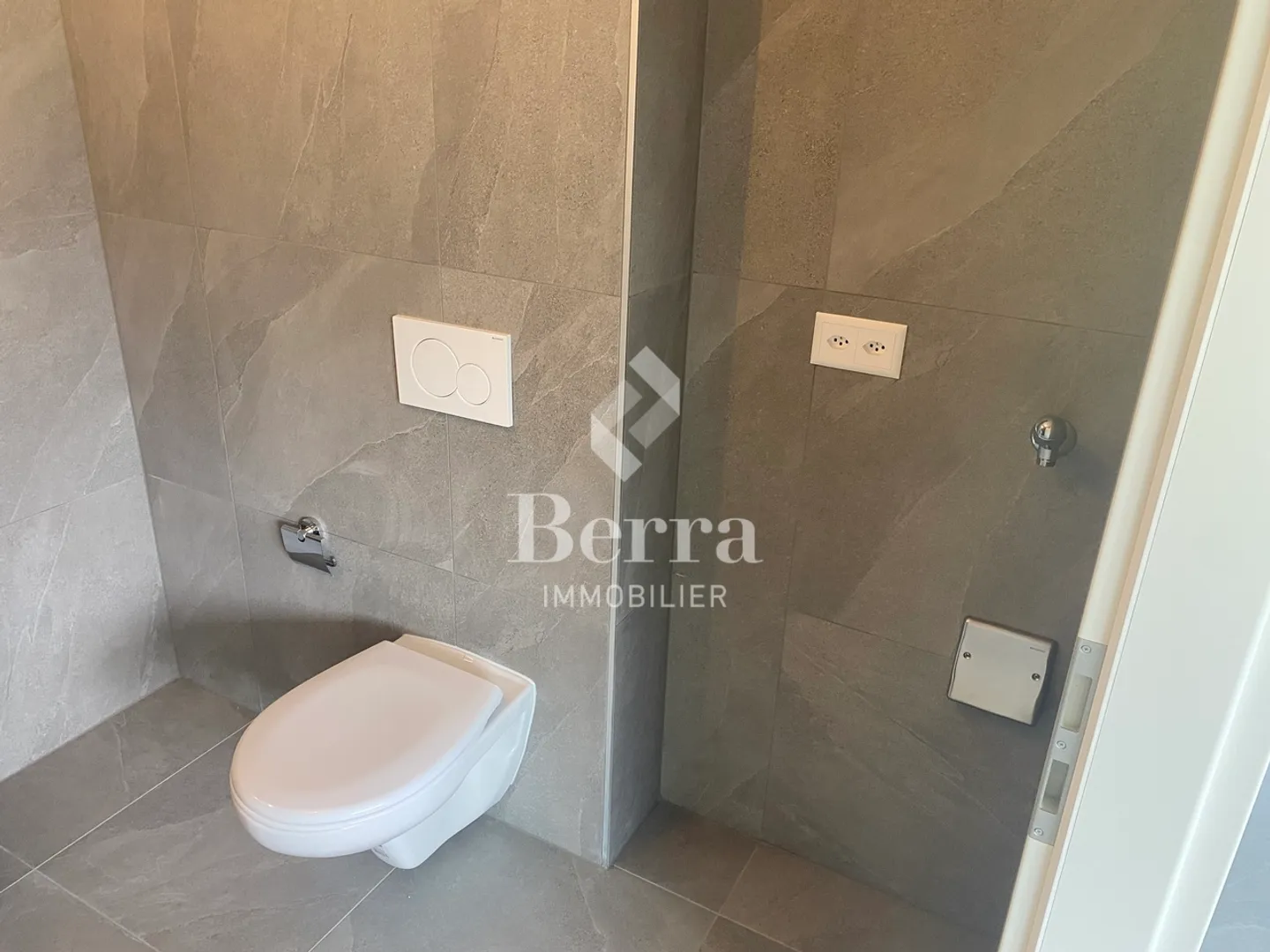 Studio à louer - disponible de suite ! - Photo 6 sur 10