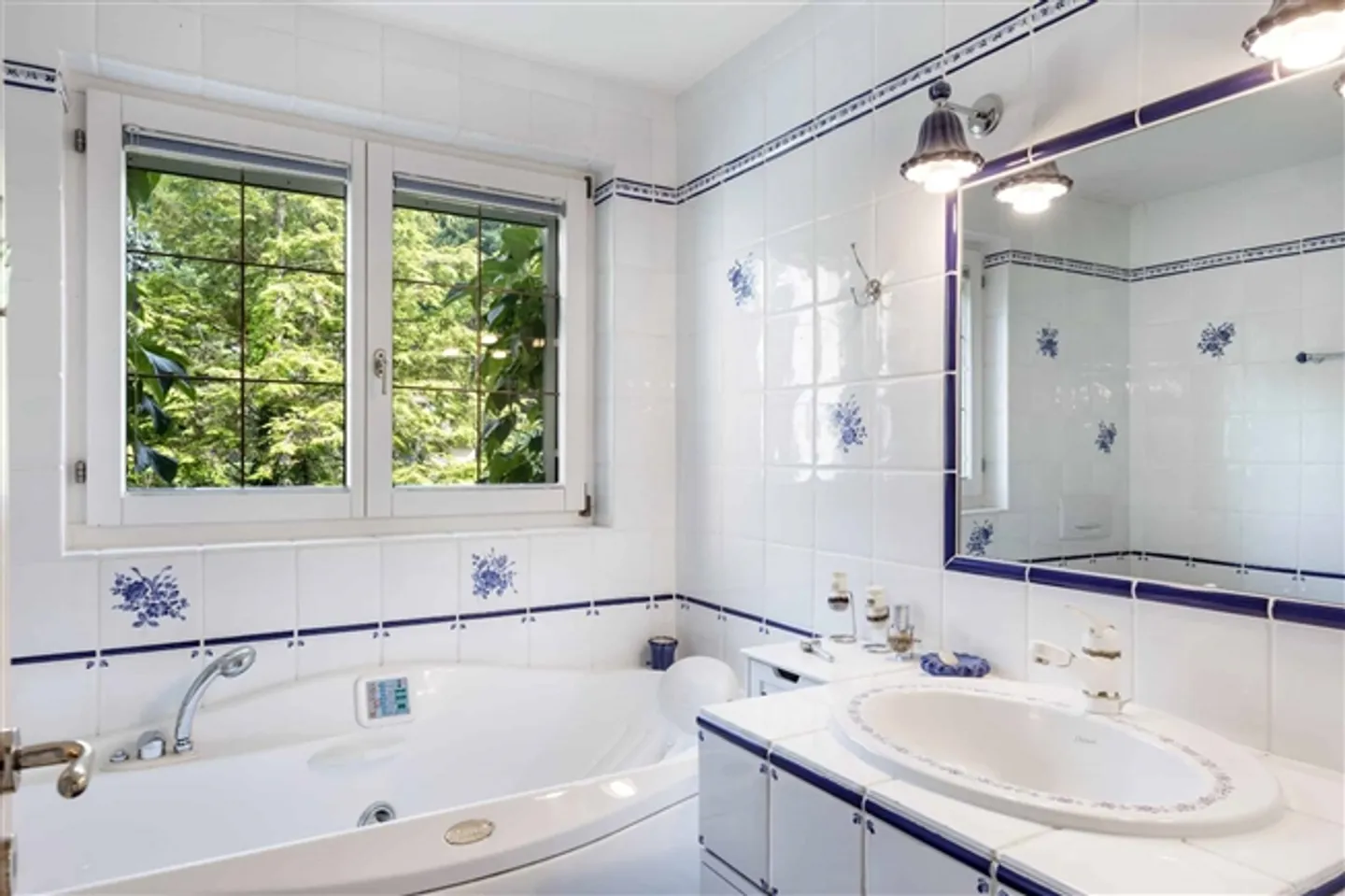 In assoluta tranquillità, magnifica proprietà di 580 m² - Foto 11 di 13