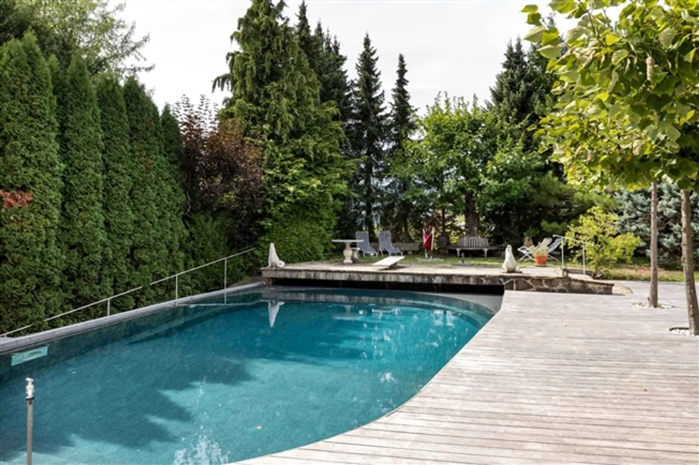 In assoluta tranquillità, magnifica proprietà di 580 m² - Foto 12 di 13