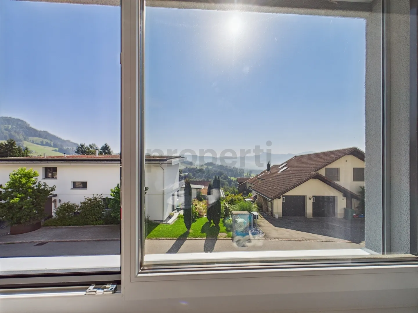 Appartamento moderno di 3,5 stanze in posizione tranquilla a Goldingen - Foto 7 di 11