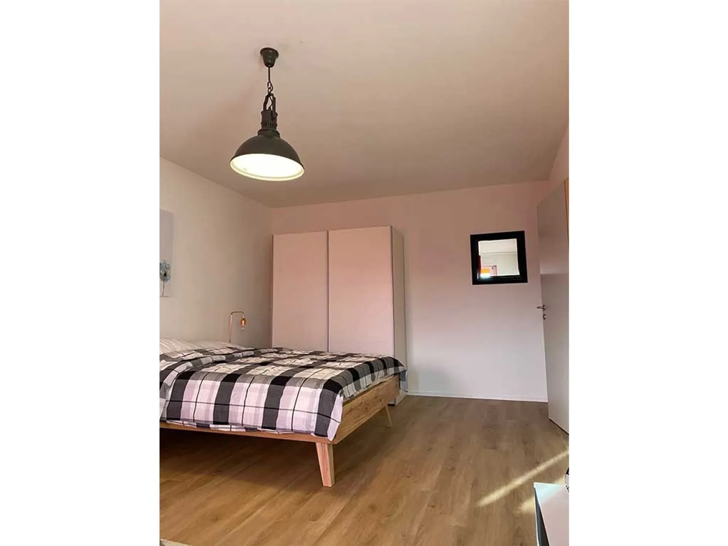 🏡 Appartamento 1,5 stanze completamente arredato in affitto – Ueberlandstrasse, 8051 Zurigo - Foto 2 di 10