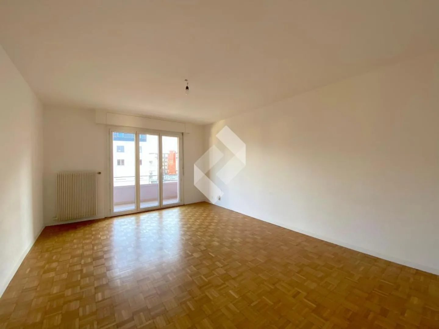 Wohnung mieten - Foto 2 von 13