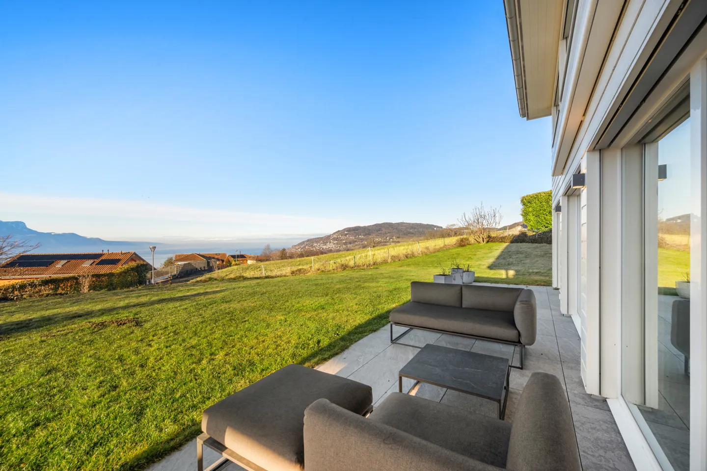 Blonay - Living as a family with a view of the lake and the Alps - Photo 19 of 21