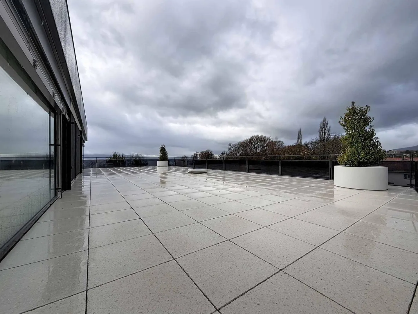 Nuova promozione: appartamento di 5,5 locali con balcone coperto e terrazza - Foto 9 di 13