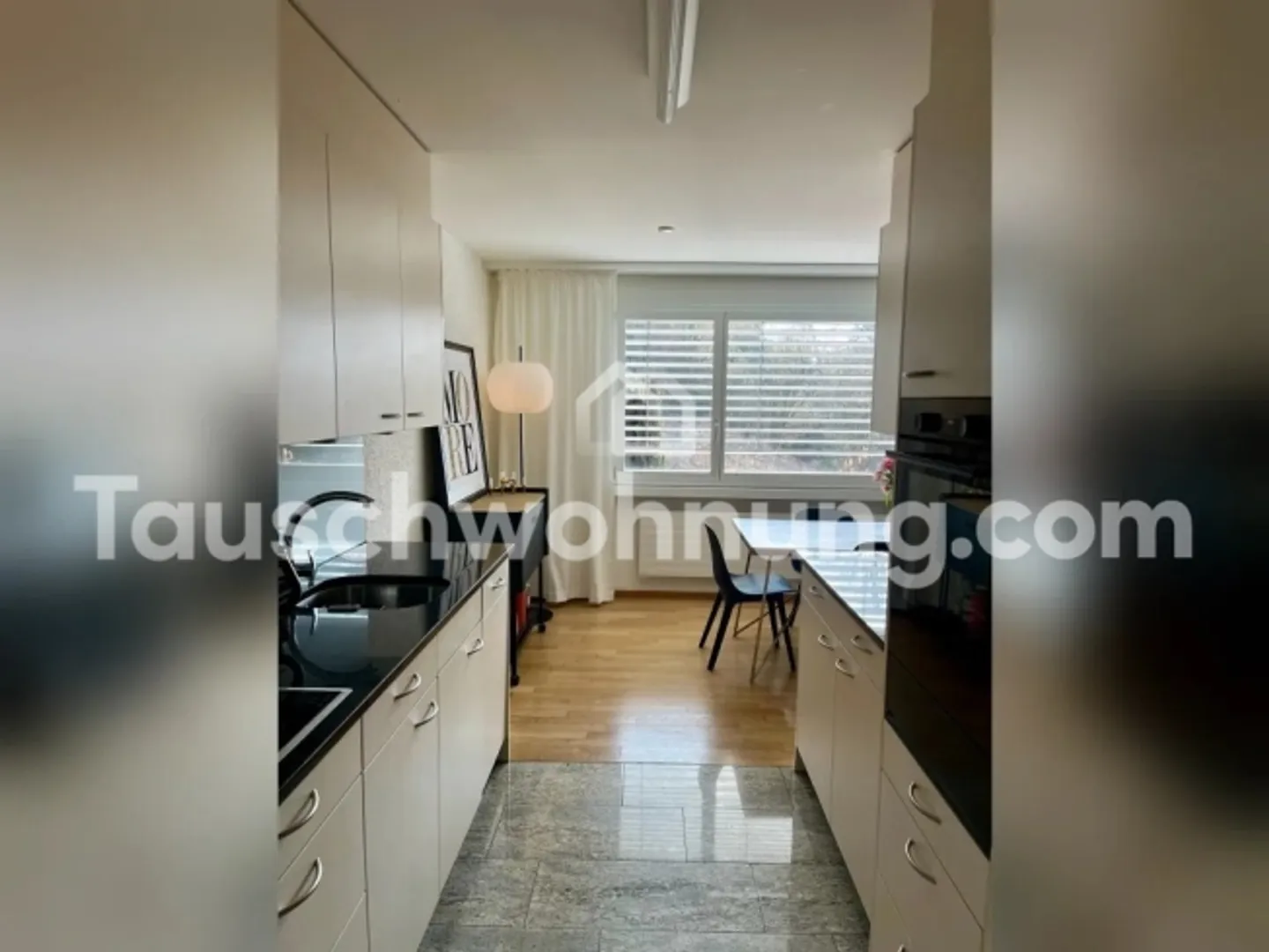 «[TAUSCHWOHNUNG] Helle 3.5Z mit 2 Terrassen; 2 Bäder+ EBK und 5 min zum See» - Foto 3 von 20