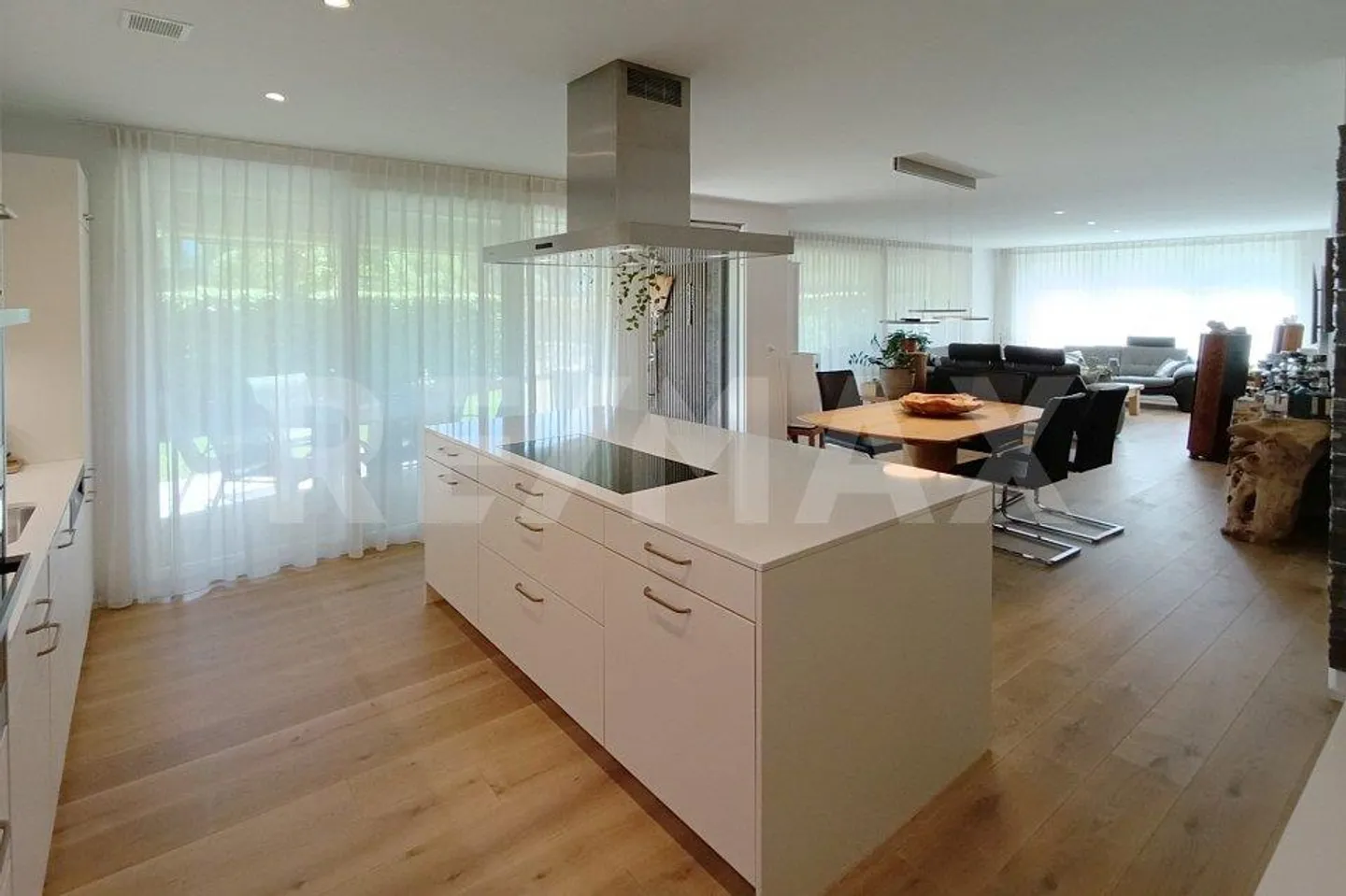 Appartement de jardin élégant près de la vieille ville de Lenzburg - Photo 1 sur 13