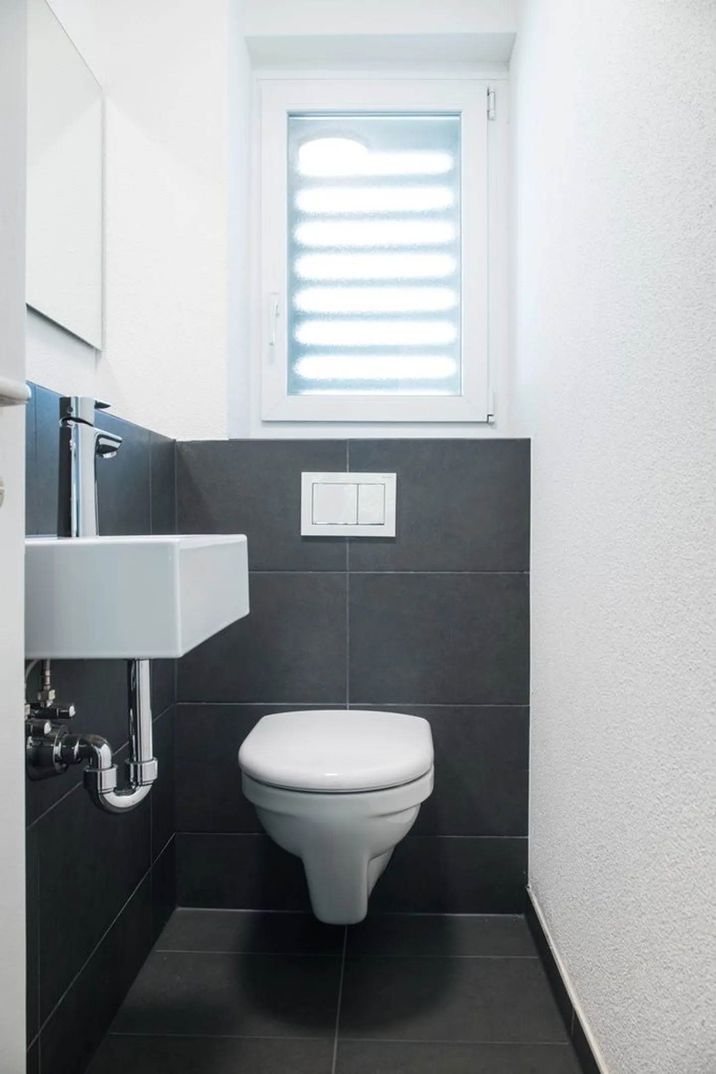 Appartamento in città in posizione privilegiata - Foto 7 di 8