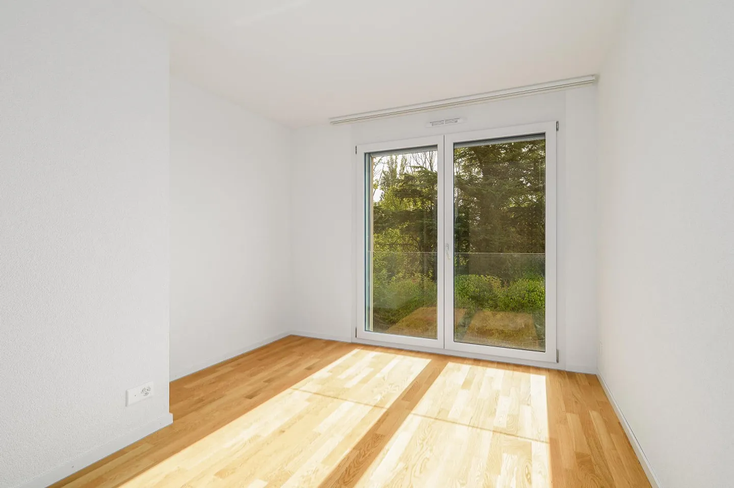 Appartement spacieux avec loggia - Photo 5 sur 7