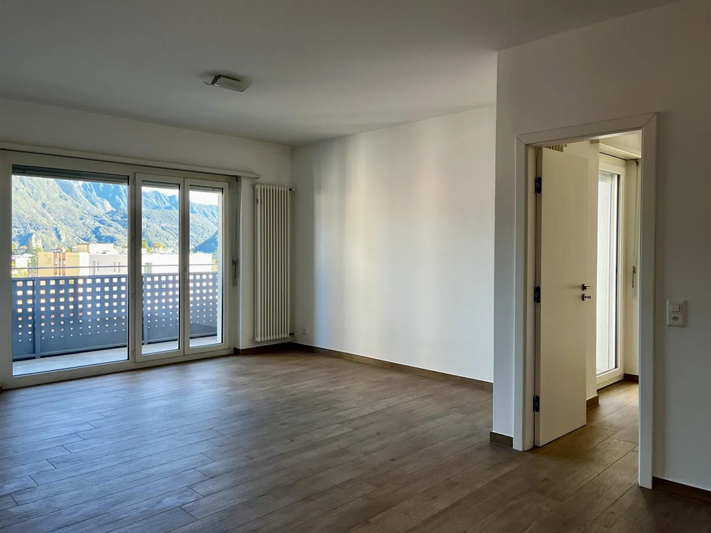 LUGANO - 3,5 stanze in affitto con vista lago - Foto 1 di 10