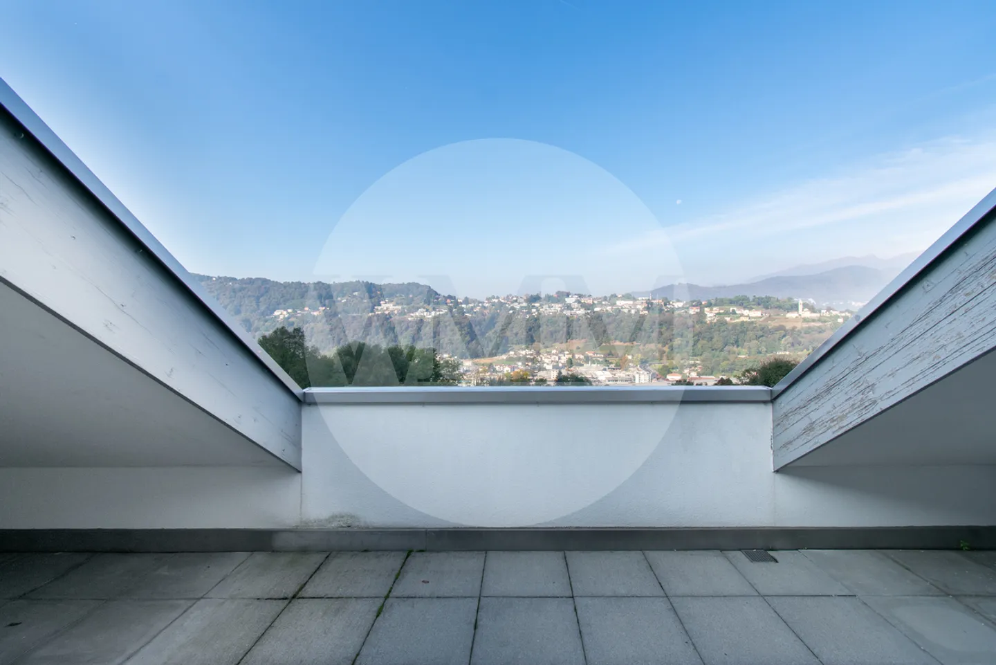 Spacious 5.5-room duplex with panoramic views - Photo 14 of 15