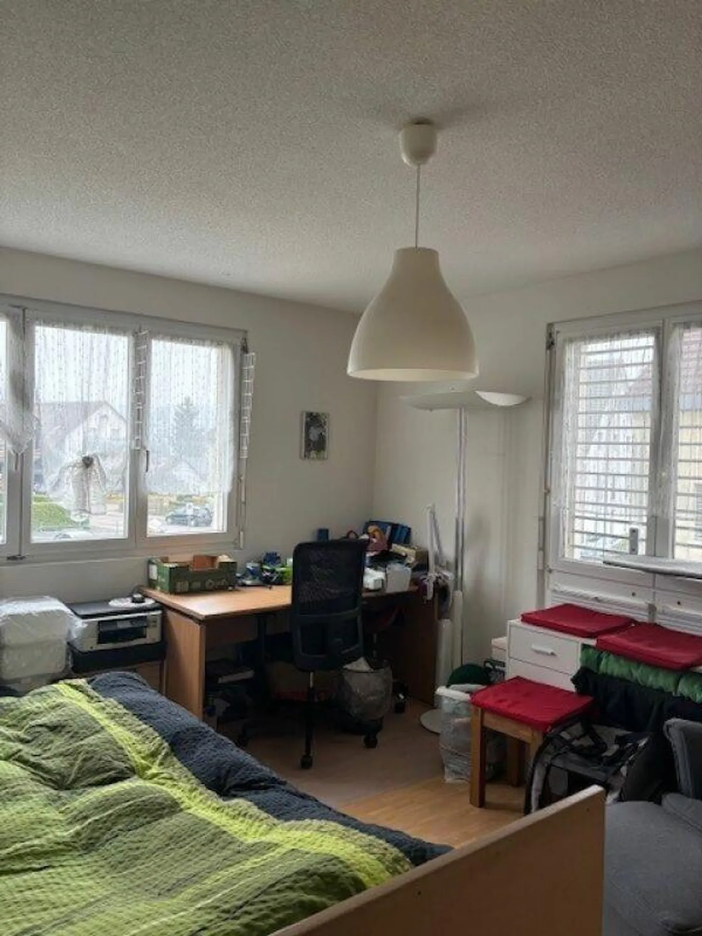 Appartamento spazioso, luminoso e situato in zona tranquilla di 3,5 locali con balcone - Foto 4 di 6