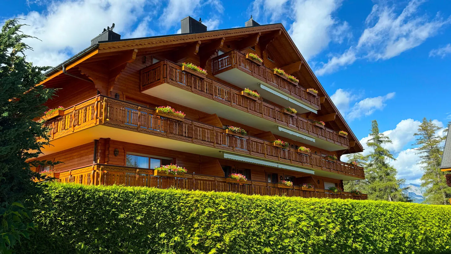 Luxurious 3.5-room apartment - Crans-Montana - Photo 17 of 17
