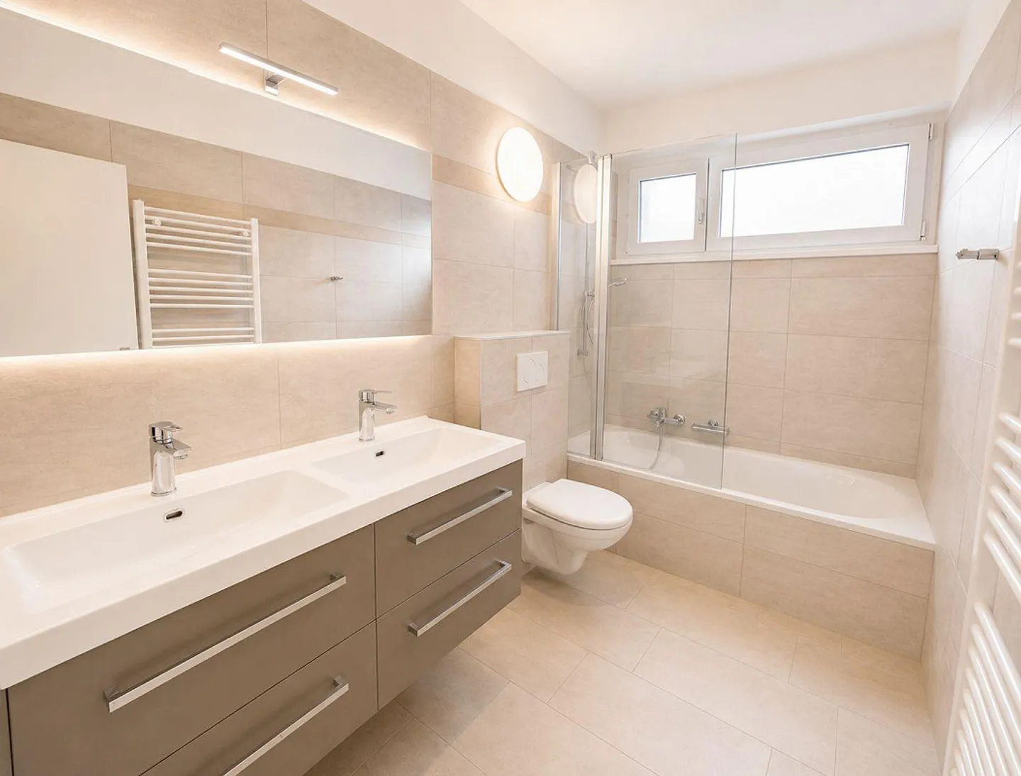 Helles Apartment im erhöhten Erdgeschoss mit offener Aussicht - Foto 8 von 8