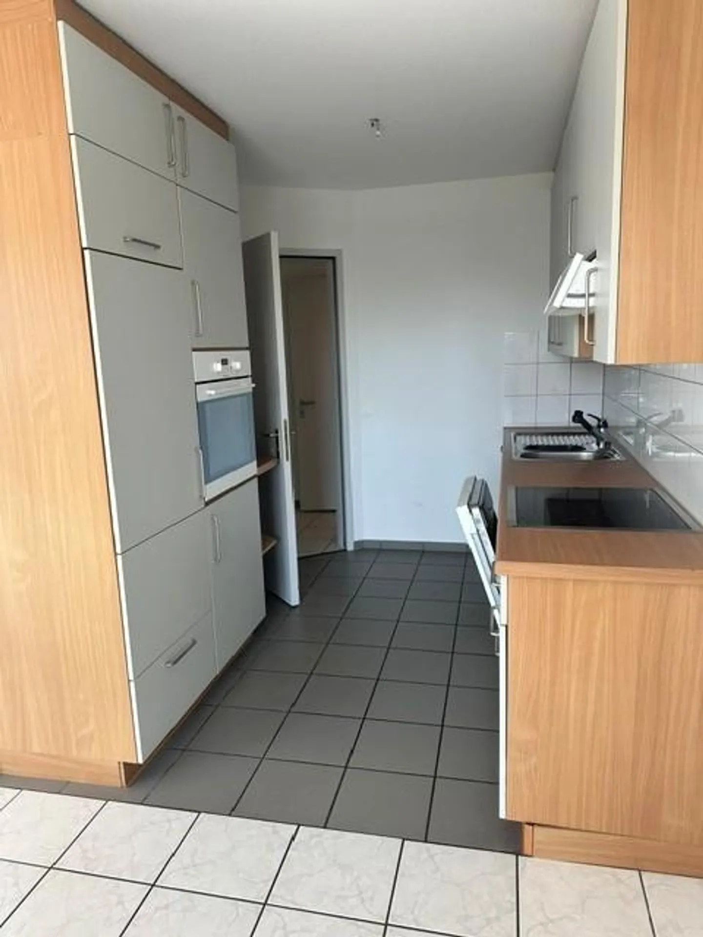 Spacious Family Apartment in Wildegg - Photo 2 of 9