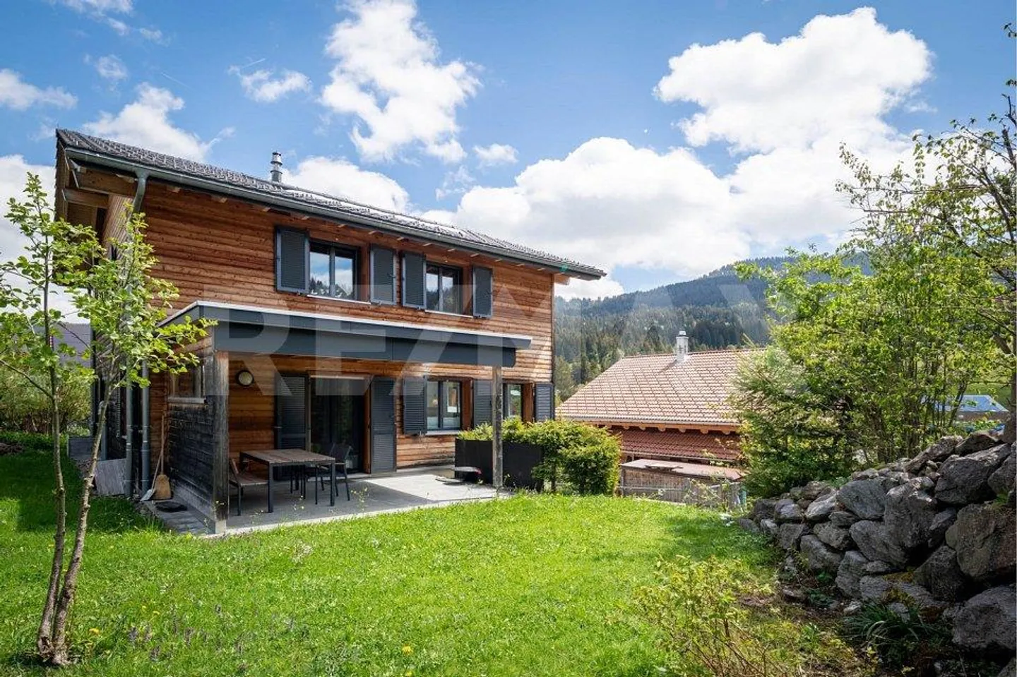 Charmante Maison Familiale en Nature - Photo 1 sur 13