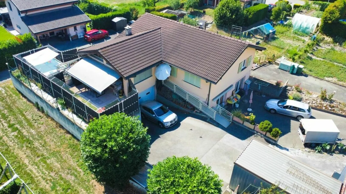 Villa with 7 rooms in Ardon - Photo 5 of 23