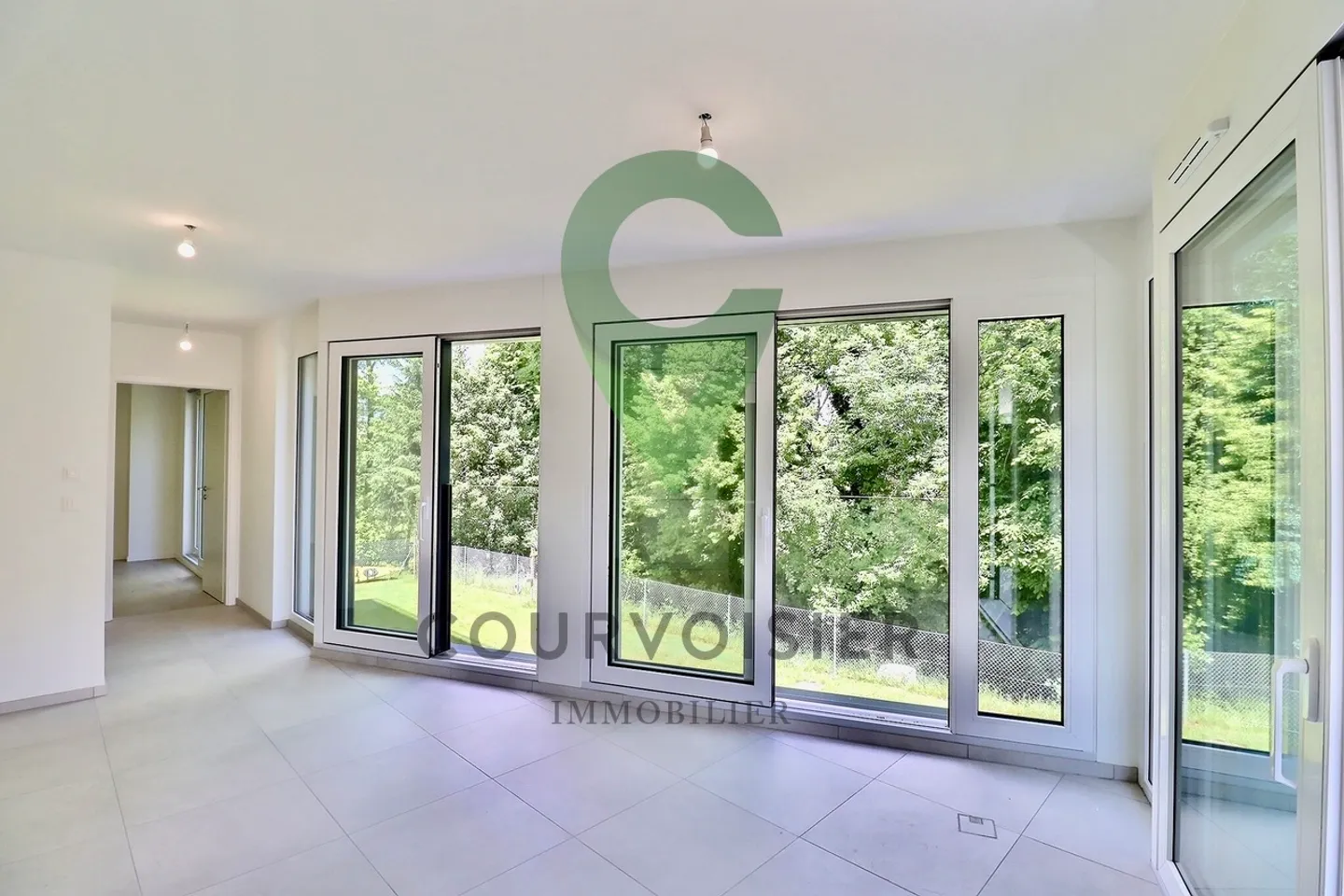 Appartamento nuovo di 2,5 locali con bella terrazza - Nyon - Foto 3 di 7