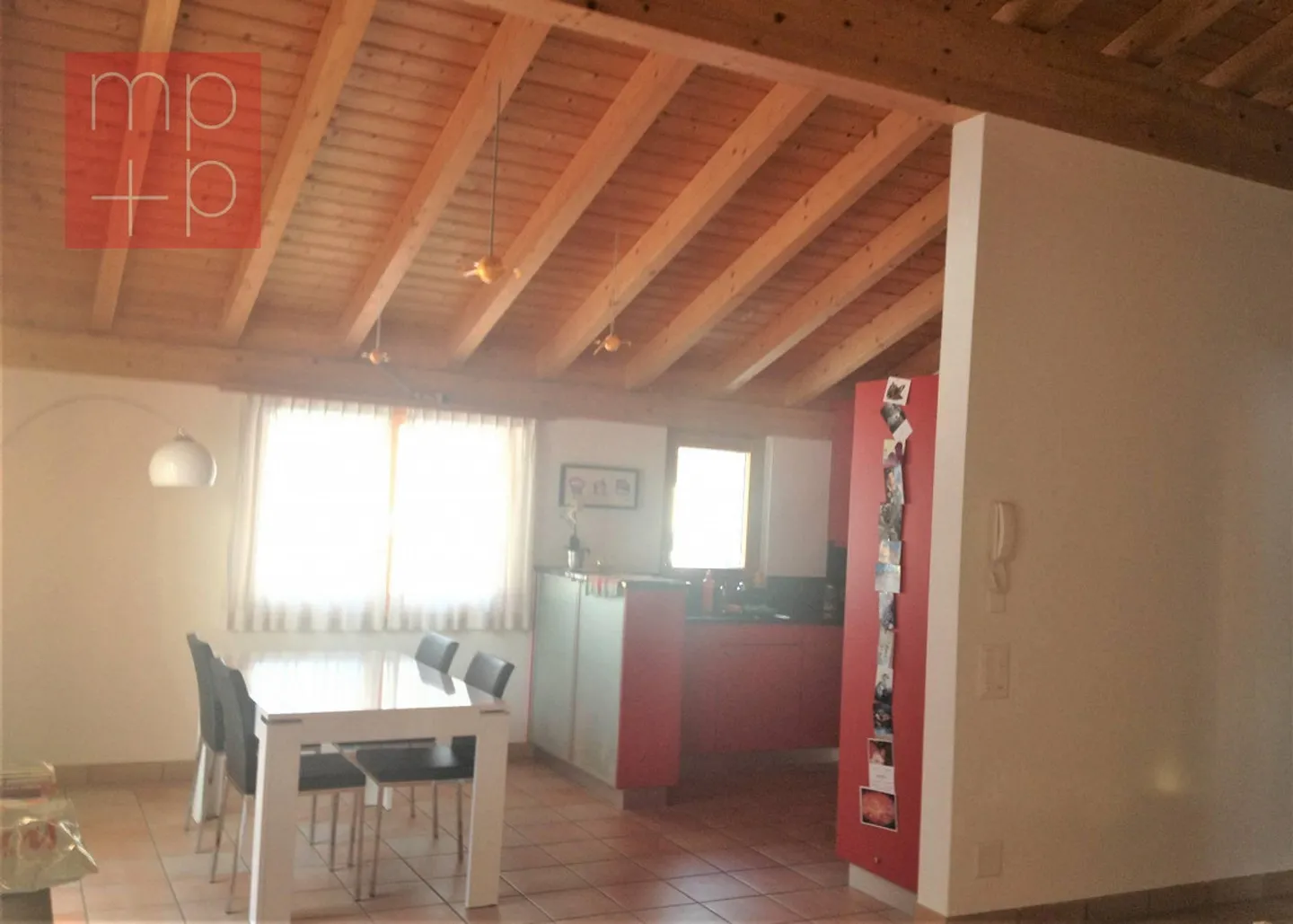 Attic - Quinto - Photo 4 of 8