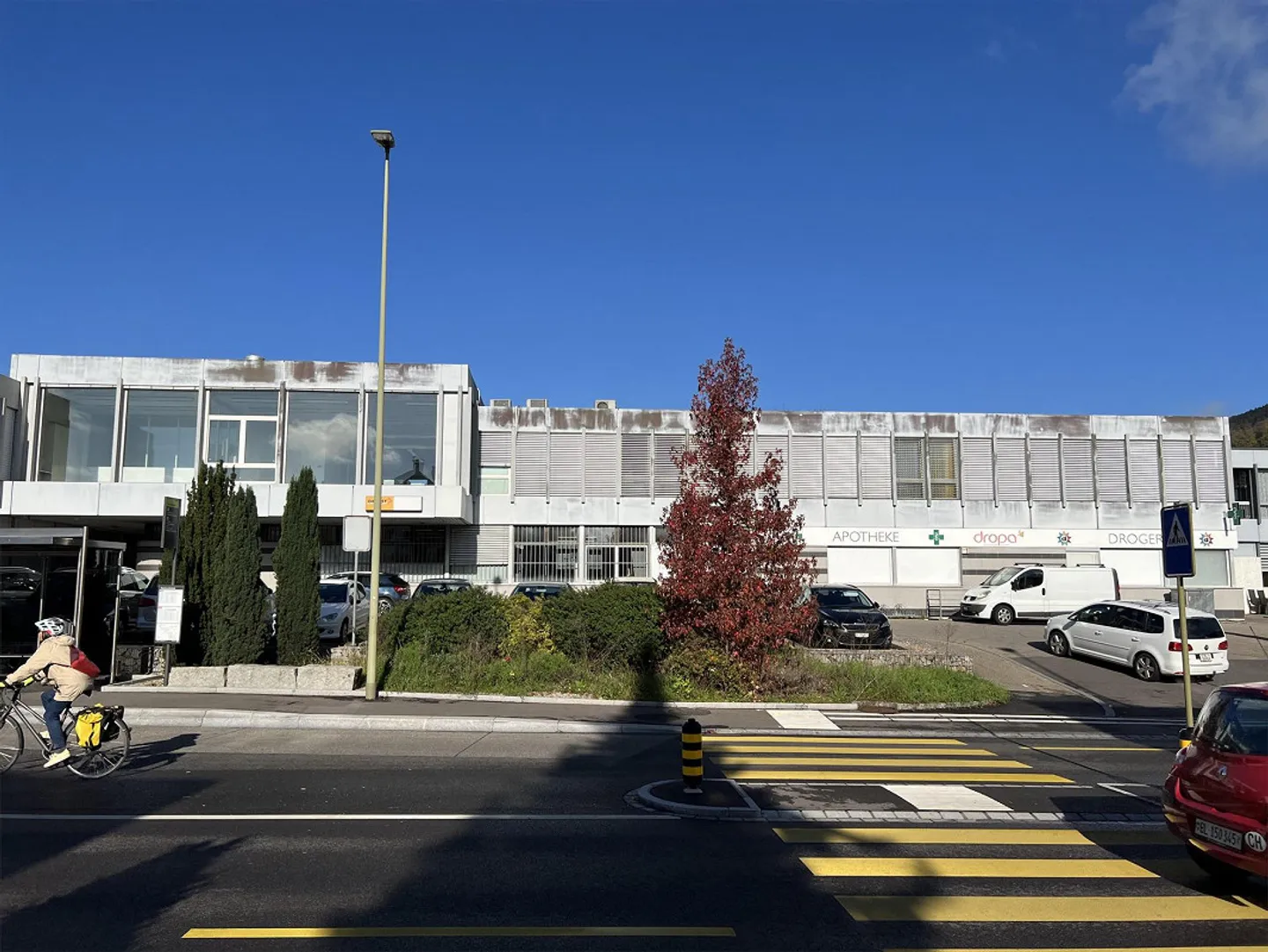 Commercial space for rent in the heart of Füllinsdorf - Photo 1 of 6