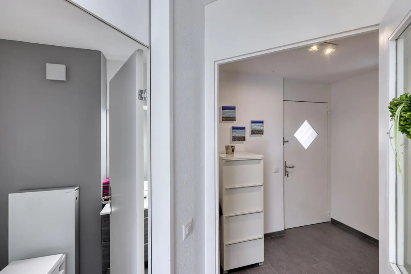 Light-Filled Maisonette Apartment - Photo 5 of 15