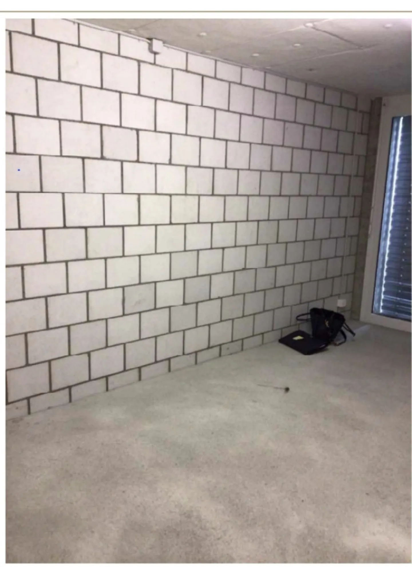 Craft Room 16.3 m2 in Herrenschwanden - Photo 2 of 4