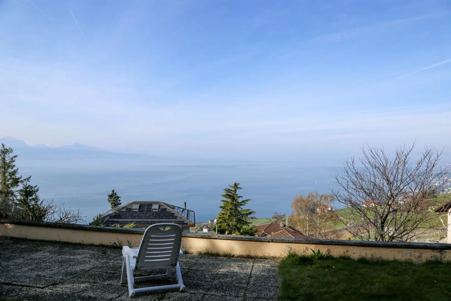 Villa avec vue sur le lac - Photo 1 sur 5