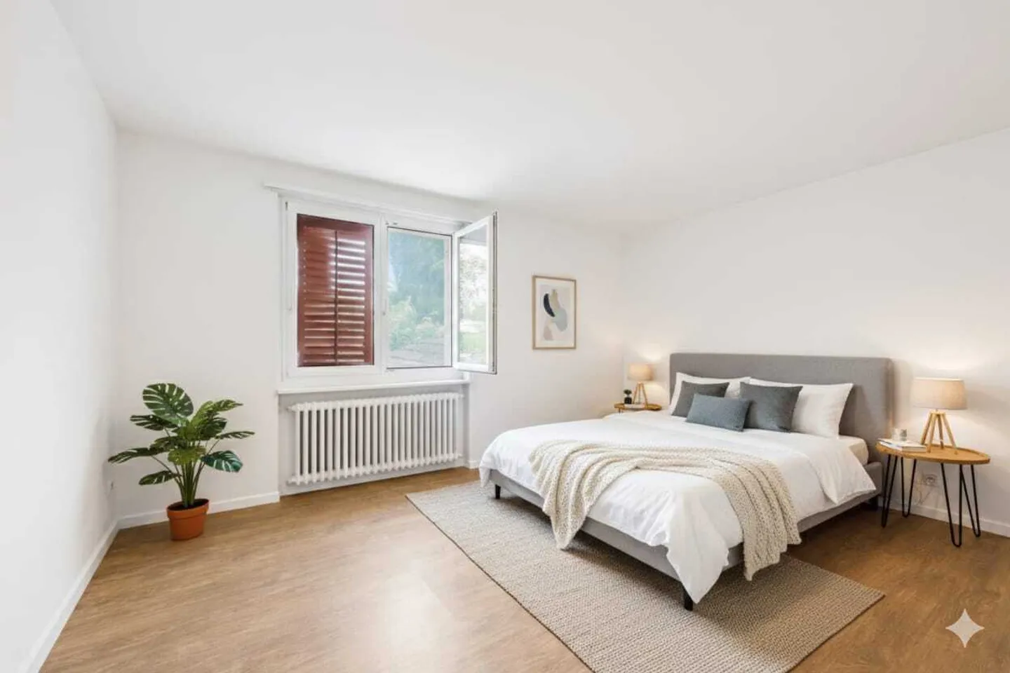 Maison bifamiliale bien entretenue avec options d'extension ! - Photo 1 sur 13