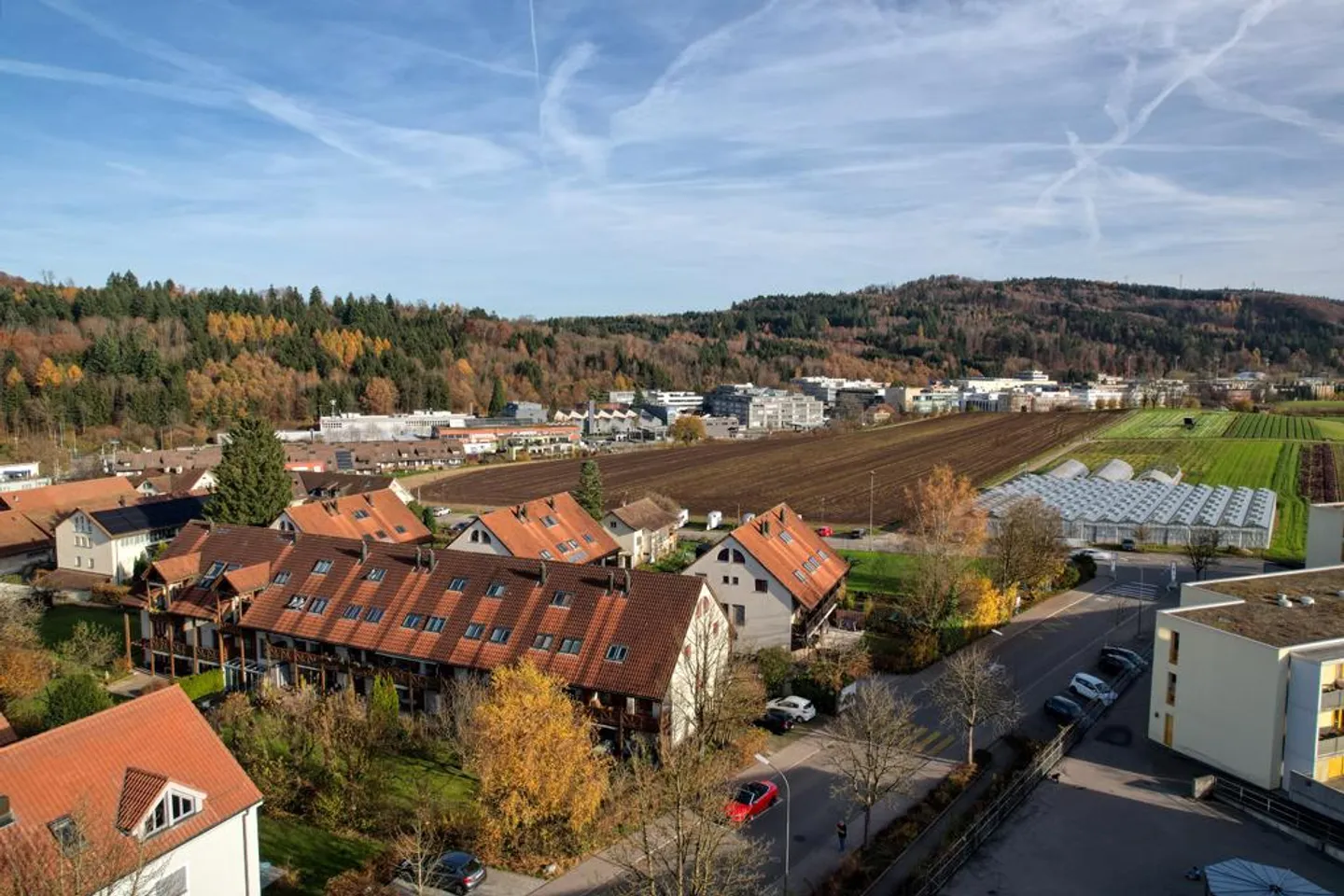 Light-Filled Maisonette Apartment - Photo 15 of 15