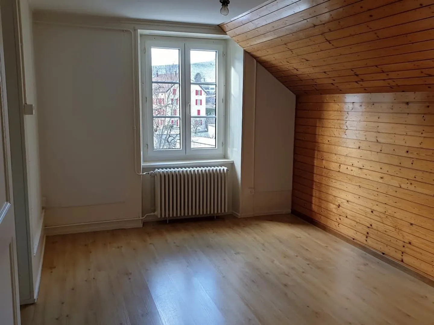 Joli appartement de 3 pièces au centre du village - Photo 5 sur 9