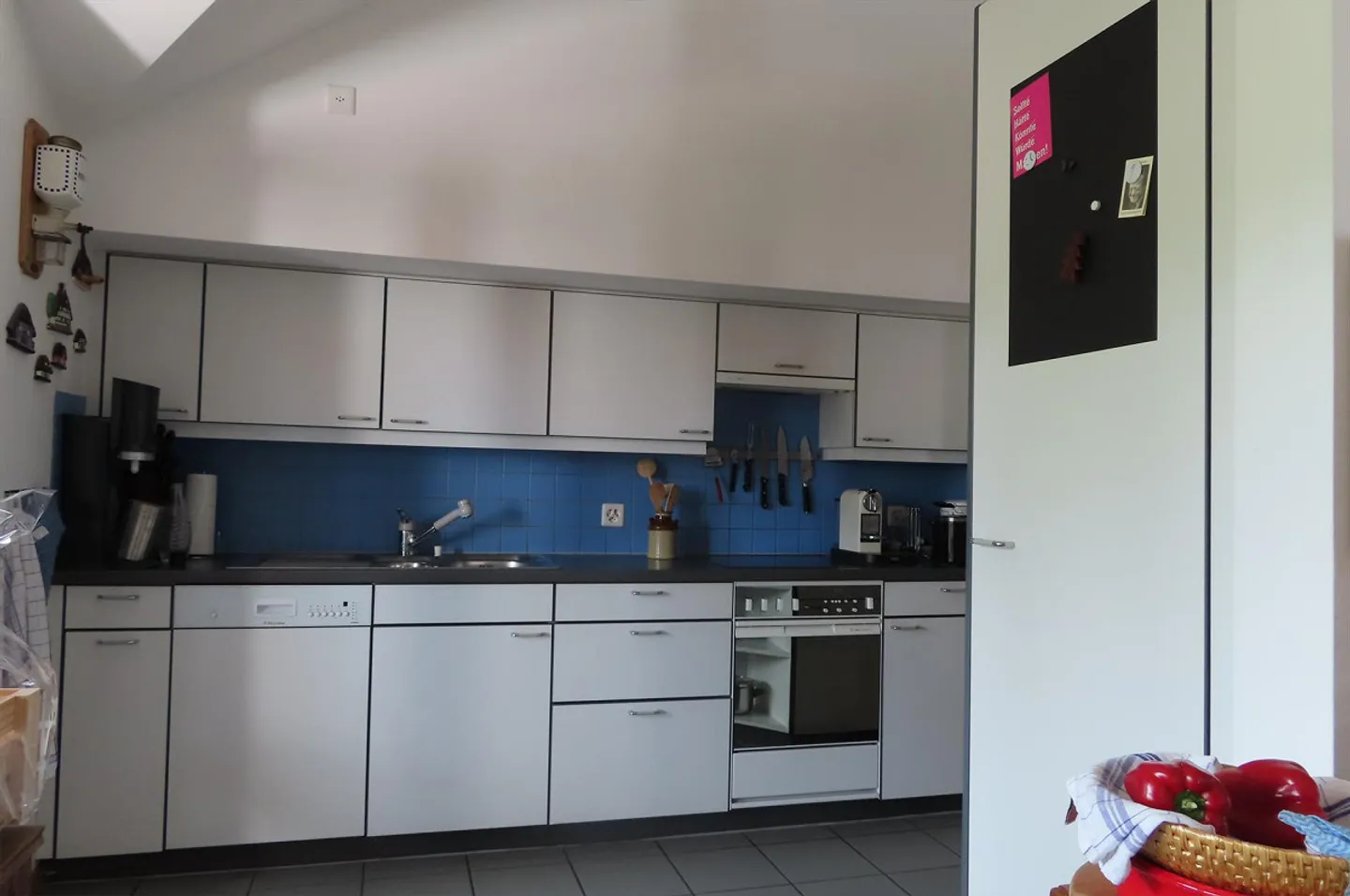 Appartamento mansardato luminoso e originale con 4 camere - Foto 7 di 13