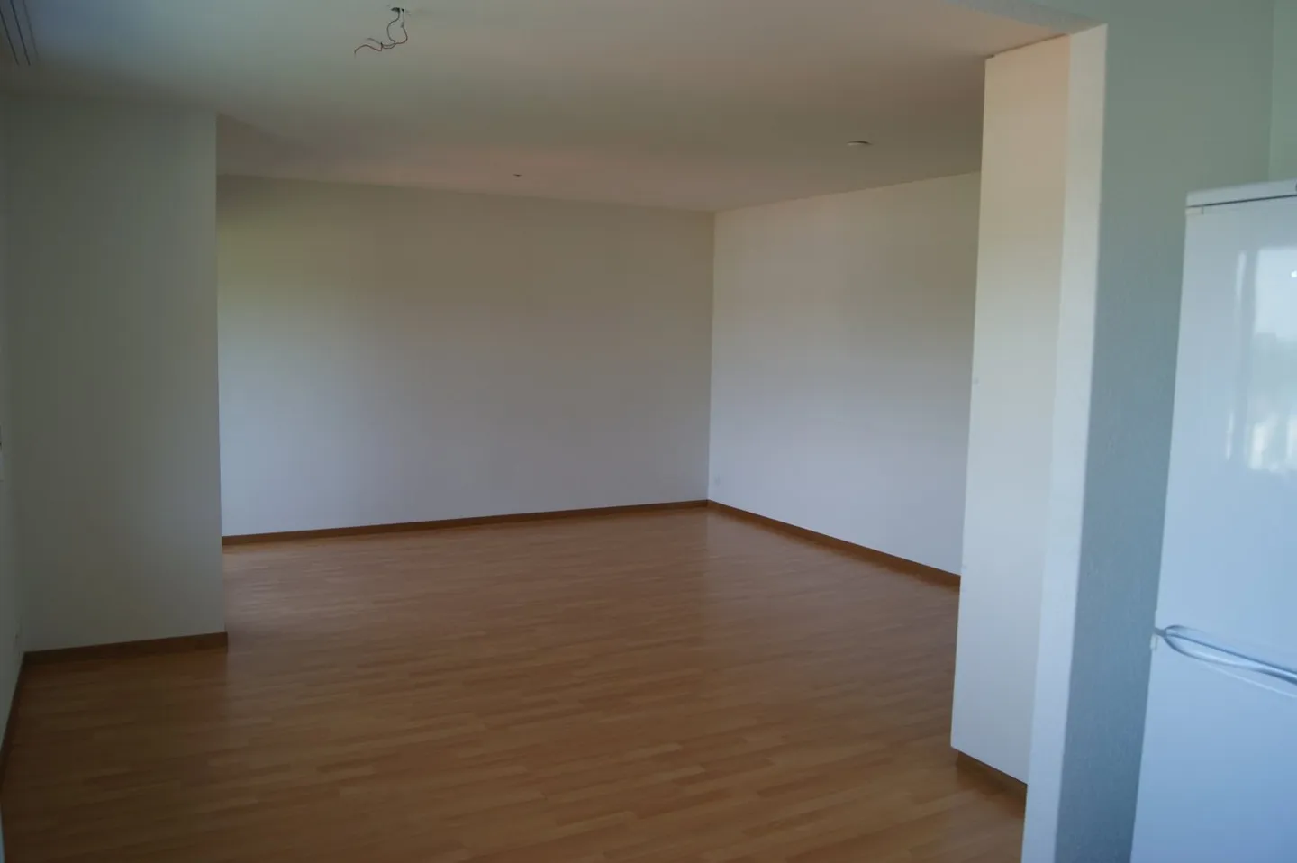 2.5-room apartment on the 4th floor - Photo 2 of 4