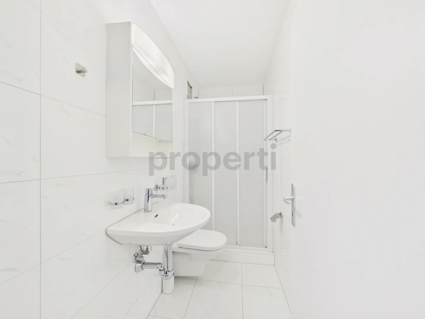 Apartment for rent - Photo 10 of 11