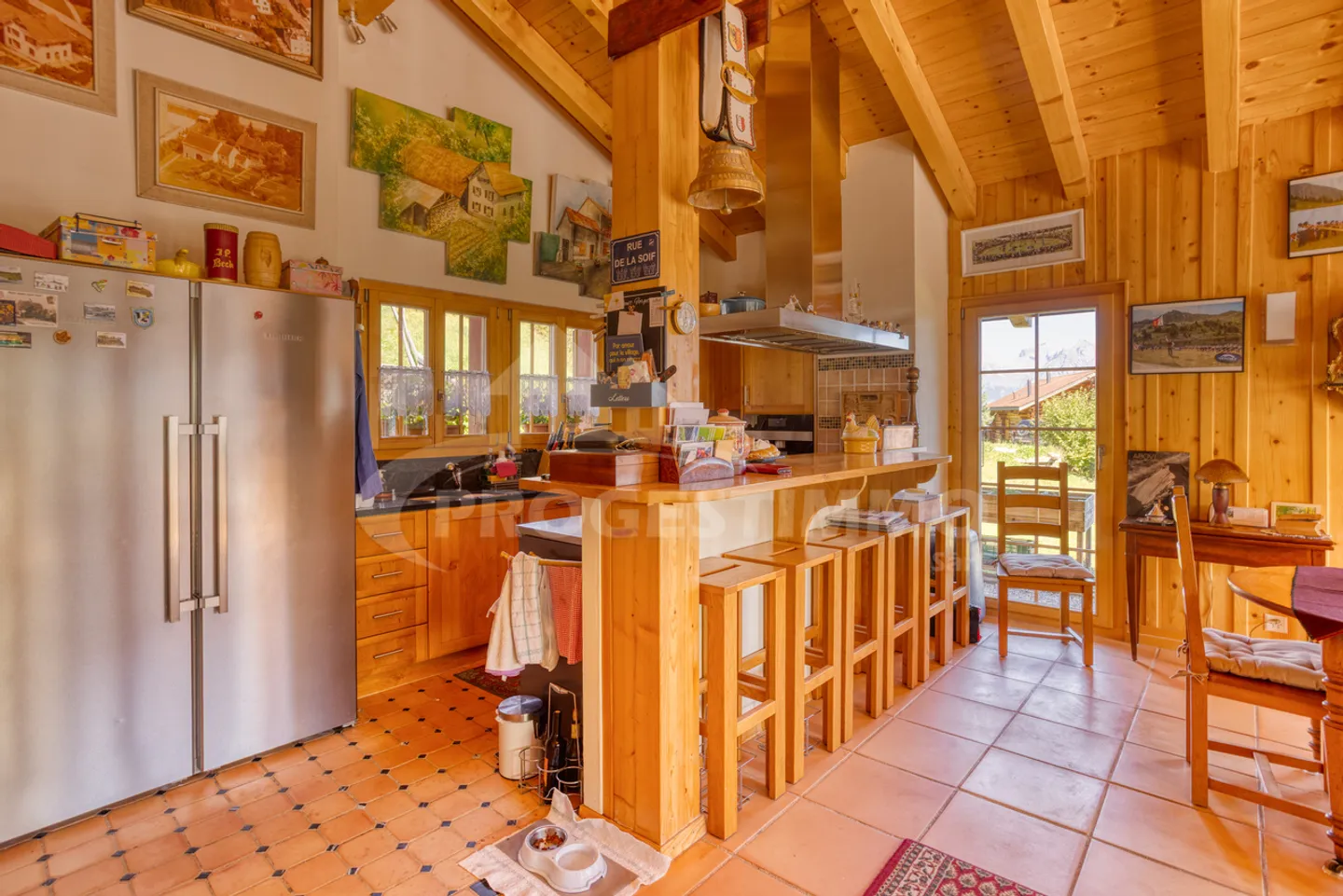 HERZSTOPPENDE CHALET MIT UNVERBAUTER AUSSICHT - Foto 6 von 22