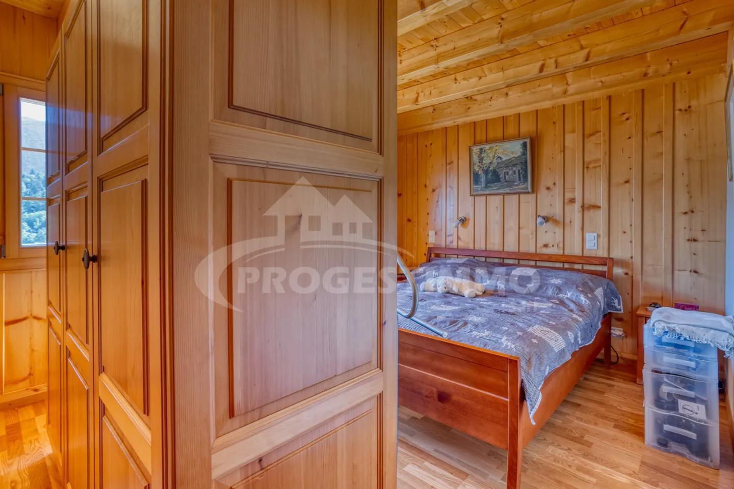 HERZSTOPPENDE CHALET MIT UNVERBAUTER AUSSICHT - Foto 12 von 22