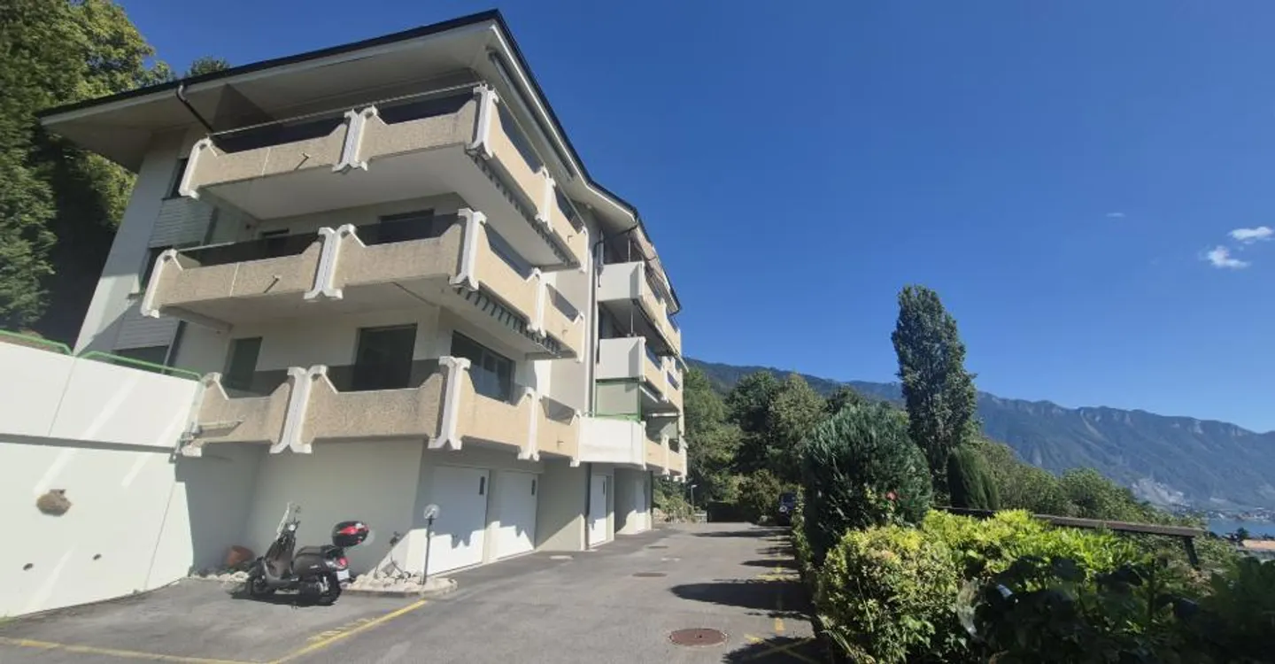 Appartamento di 3,5 locali con vista magica sul Lago di Ginevra, a Chernex vicino a Montreux (VD) - Foto 2 di 7