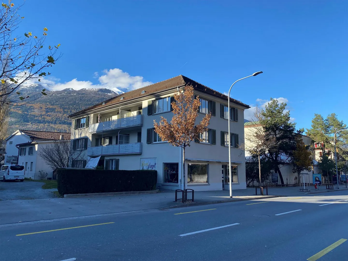 Spazio commerciale/ufficio - Foto 1 di 2