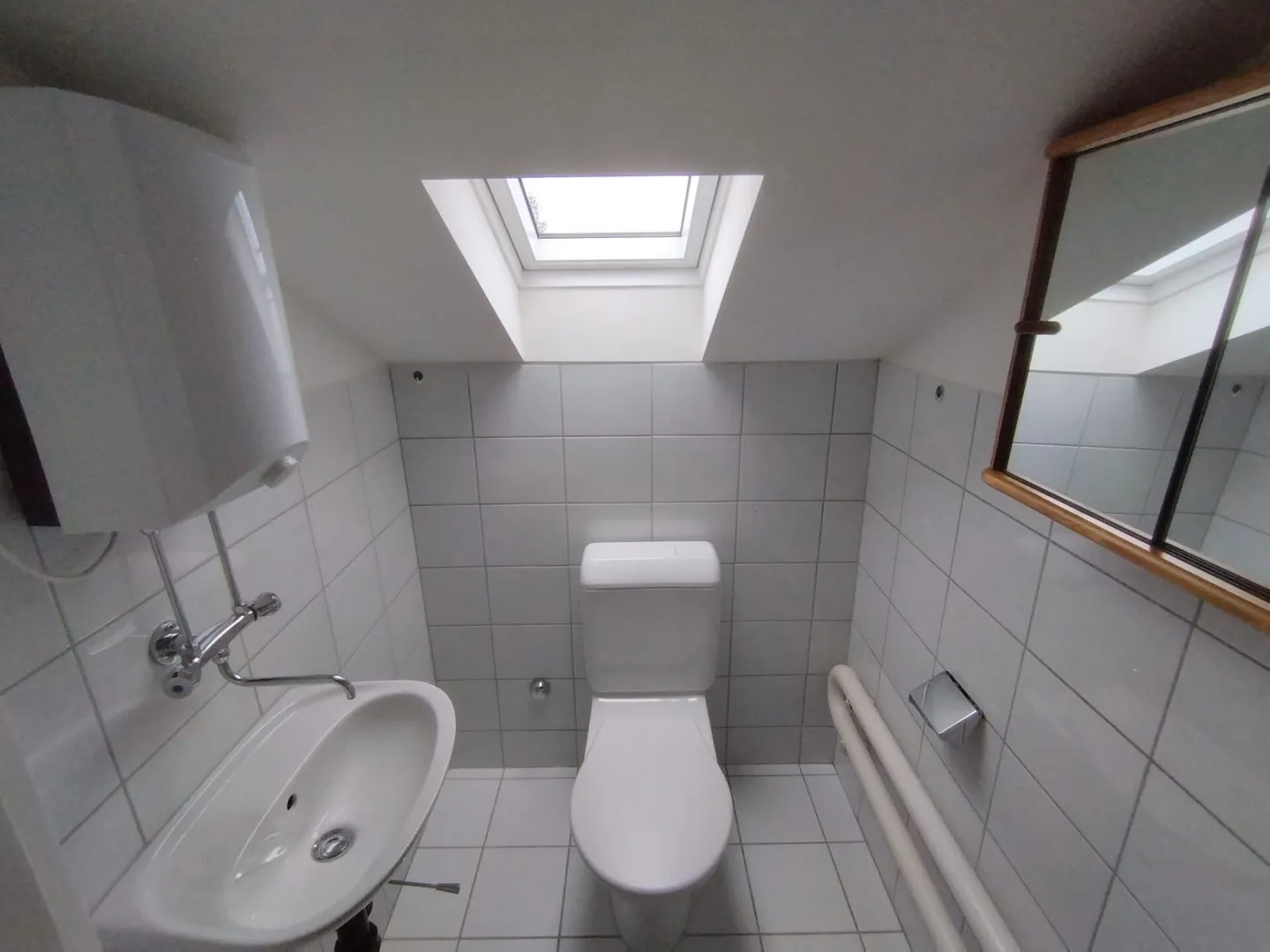 Mansarda di 2 stanze - Foto 6 di 7