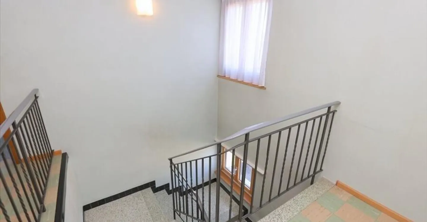 Geräumige Familienvilla mit Wohnung - Foto 6 von 12