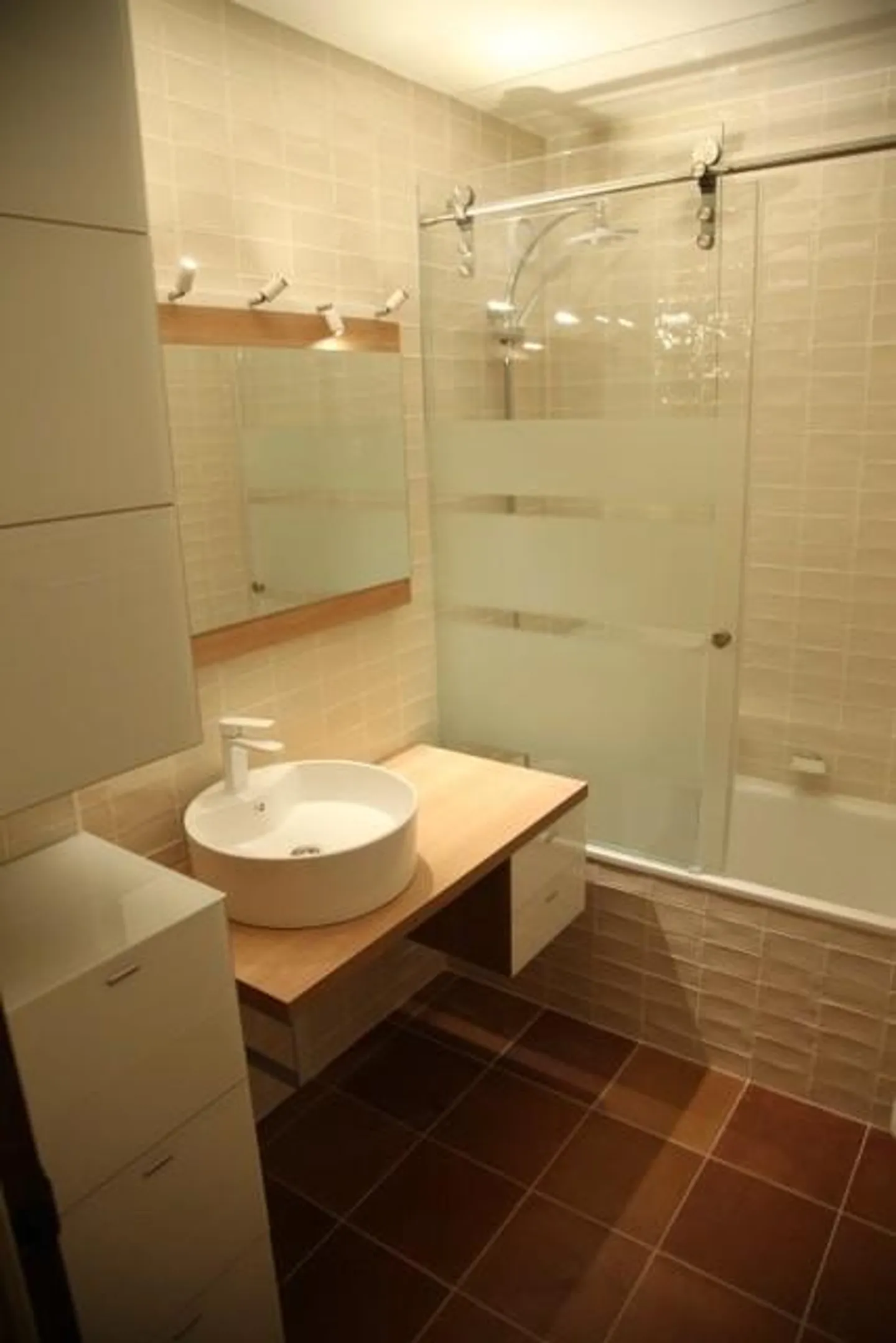 3.5 Room apartment - Photo 7 of 10