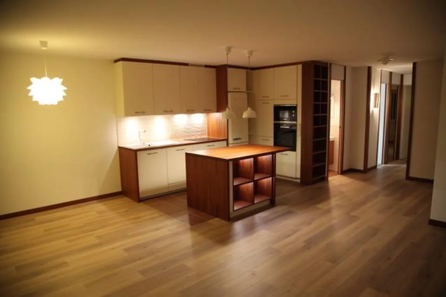 3.5 Room apartment - Photo 1 of 10