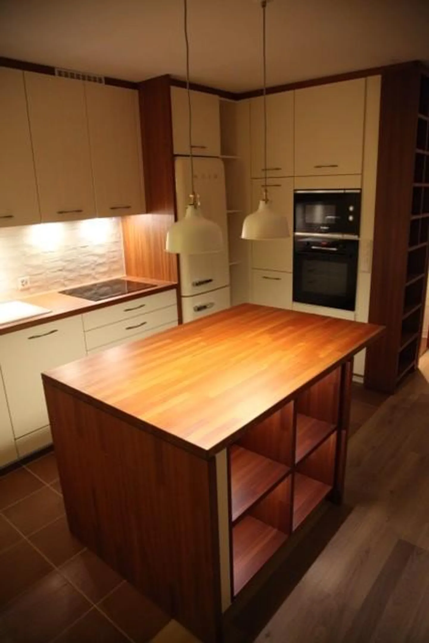 3.5 Room apartment - Photo 2 of 10