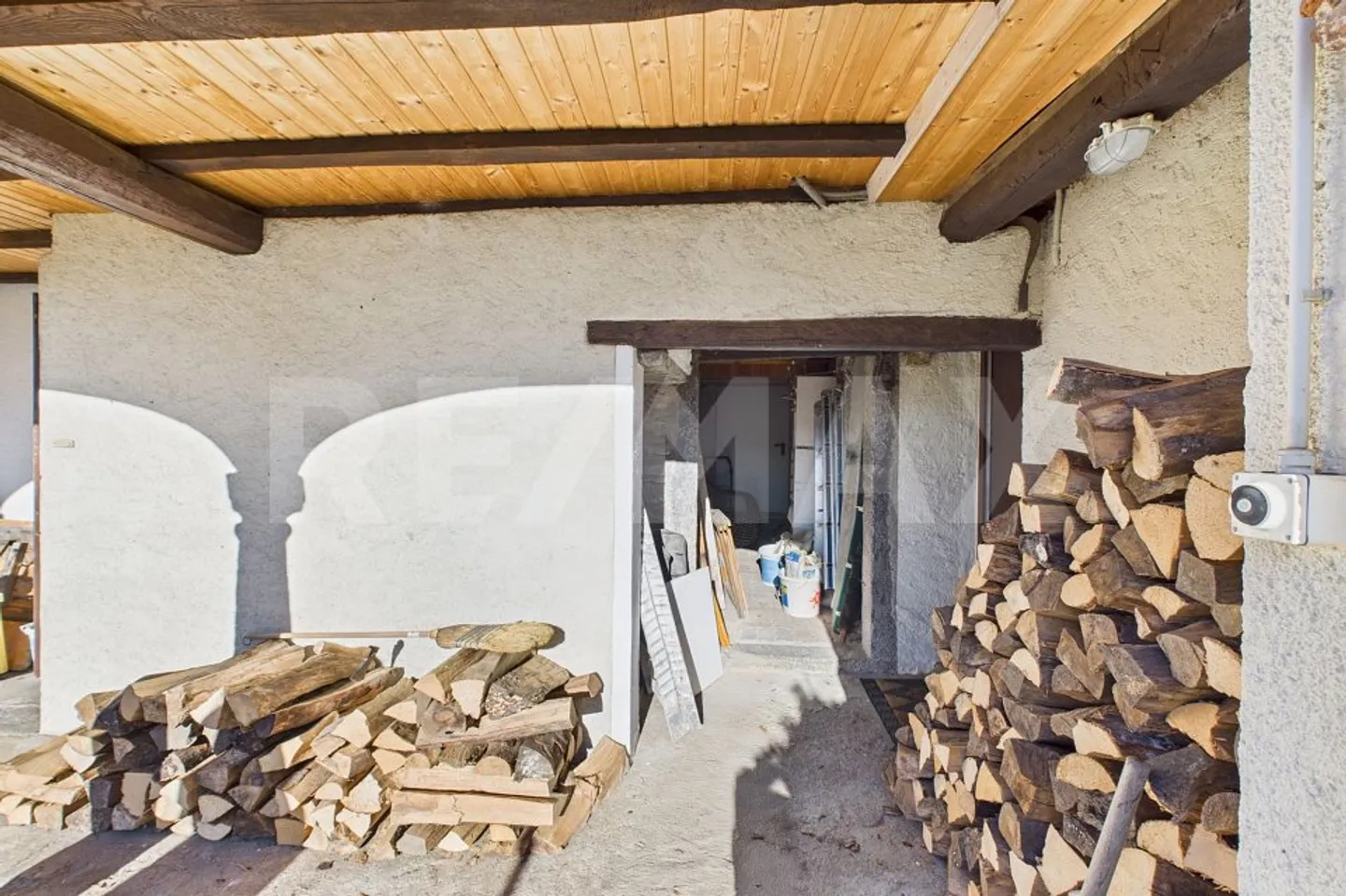 Toutes les propriétés et photos sur www.remax.ch et newhome.ch - Photo 5 sur 13