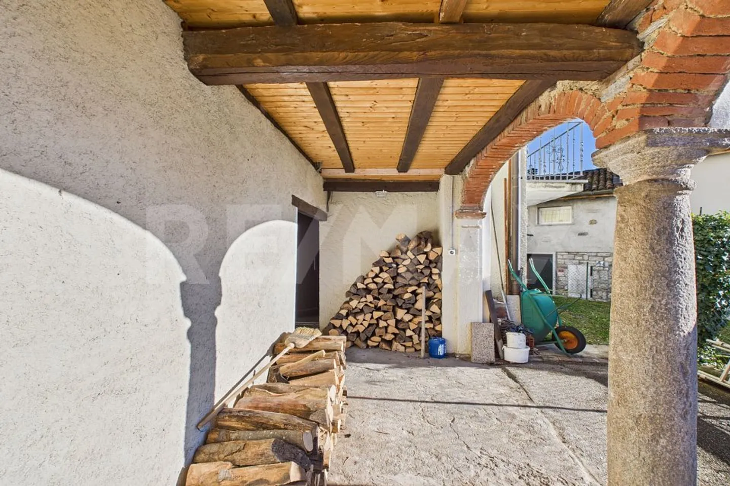 Toutes les propriétés et photos sur www.remax.ch et newhome.ch - Photo 6 sur 13